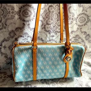 Dooney & Bourke Purse